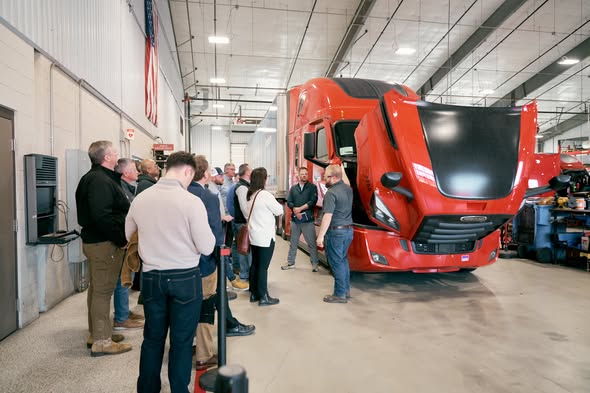 FreightMath Alliance members touring a fleet maintenance facility
